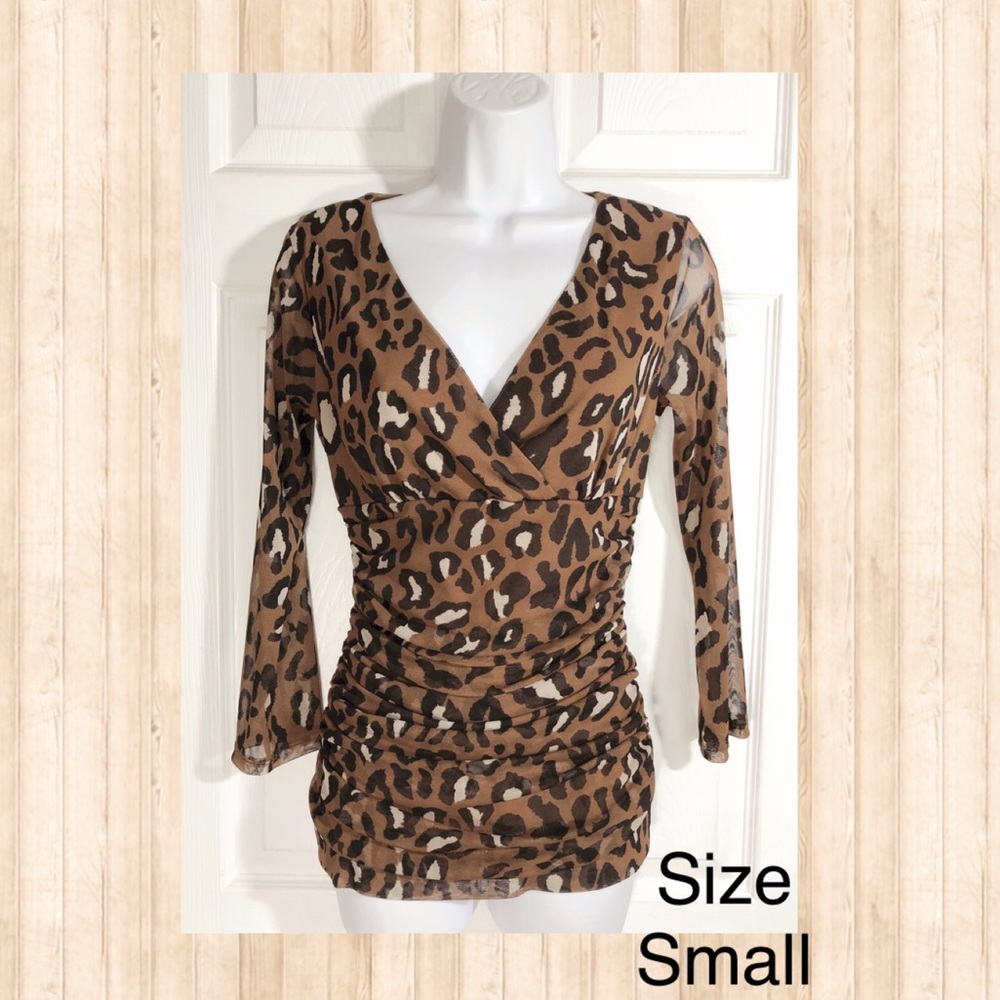 Animal Leopard print Top SMALL